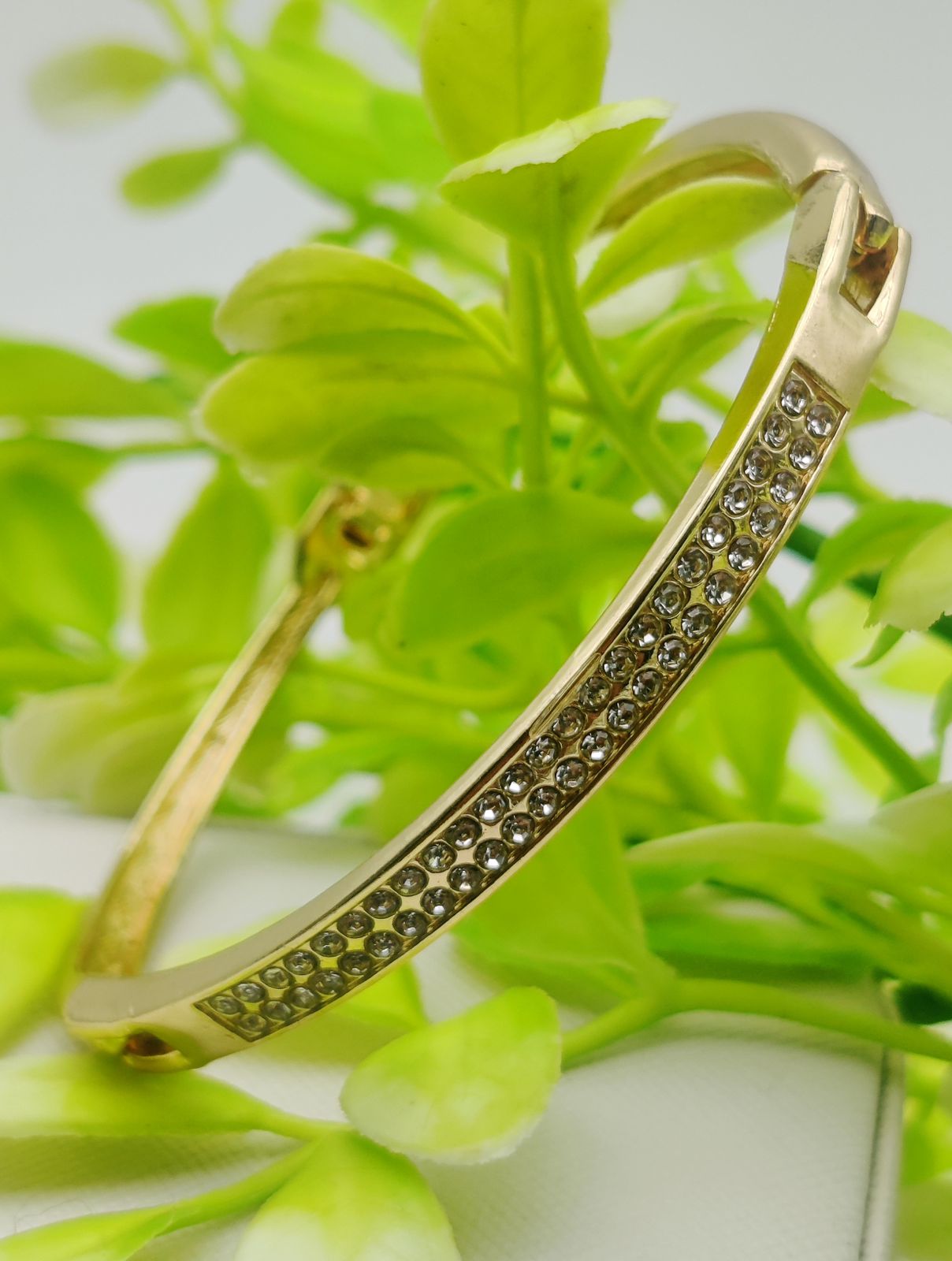 Adjustable Imported Crystal-Embellished Bracelet – Elegance Redefined! | Best Quality Artificial Bracelet For Girls & Women | Bracelet For Every Occasion | Elegant Design